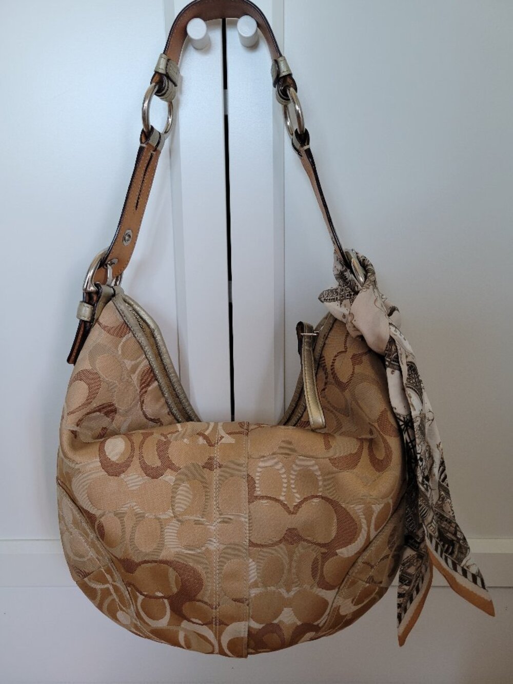 Vintage Y2K Coach Signature Optic Gold & Tan Hobo Shoulder Soho  Bag